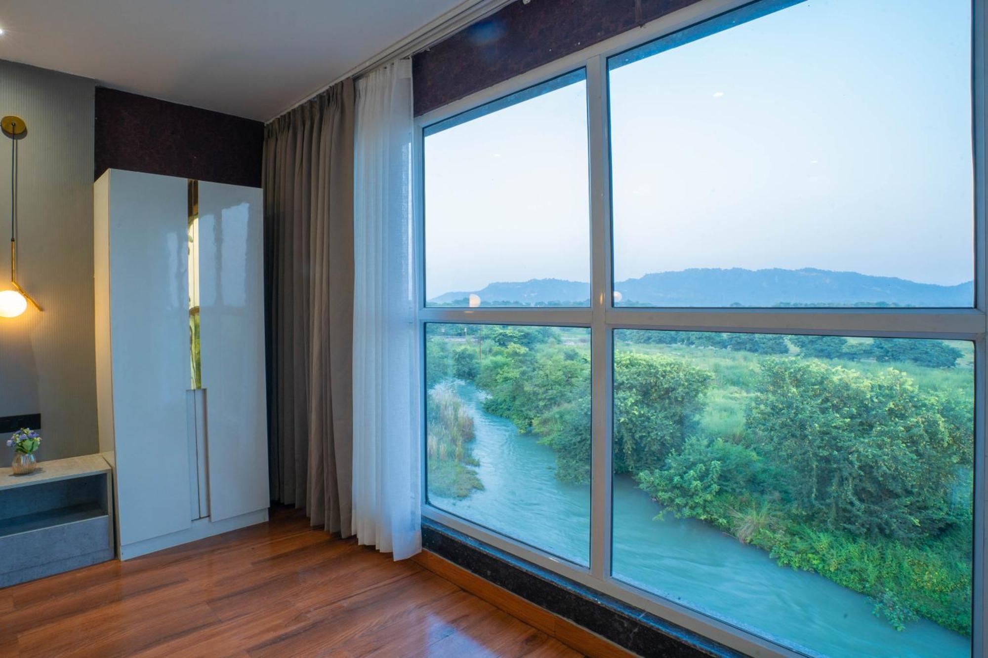 Sukoon By The Ganges - A Riverside Retreat Haridwār Extérieur photo