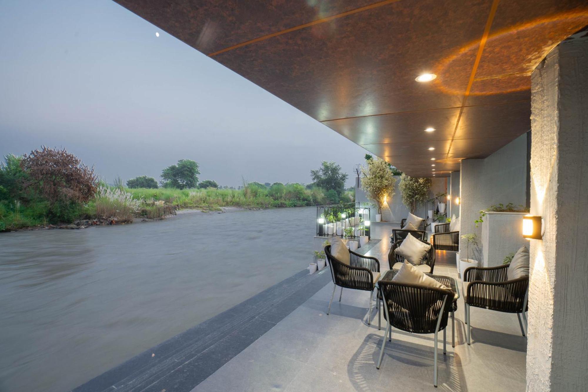 Sukoon By The Ganges - A Riverside Retreat Haridwār Extérieur photo